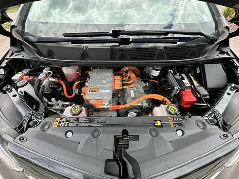 Used 2021 Chevrolet Bolt LT FWD image 25