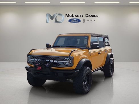 Certified 2021 Ford Bronco Badlands AWD/4WD image 2
