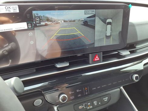 New 2026 Kia Carnival SX Prestige FWD image 27