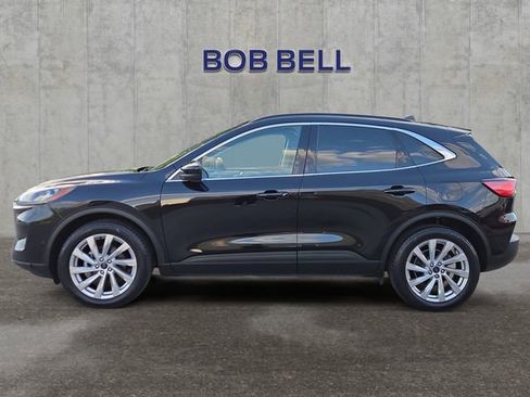 Certified 2022 Ford Escape Titanium w/ Titanium Elite Package AWD/4WD image 2