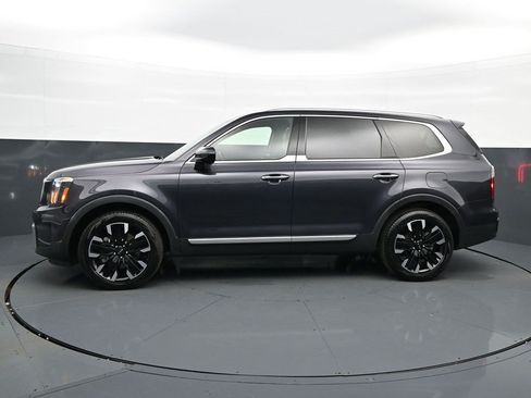 Used 2025 Kia Telluride SX w/ SX Captain's Chair Package FWD image 4