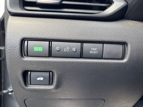 Used 2023 Nissan Sentra S image 23