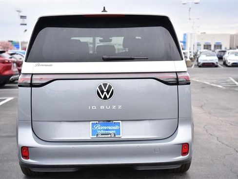 New 2025 Volkswagen ID. Buzz 1st Edition image 6