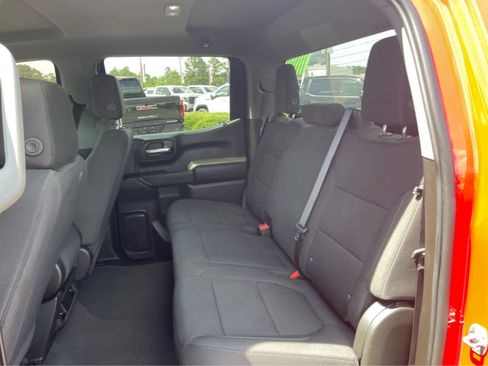 Used 2021 Chevrolet Silverado 1500 Custom Trail Boss w/ LPO, Dark Essentials Package AWD/4WD image 20
