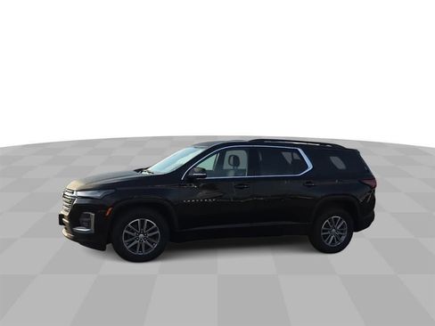 Used 2023 Chevrolet Traverse LT w/ LPO, Floor Liner Package image 5