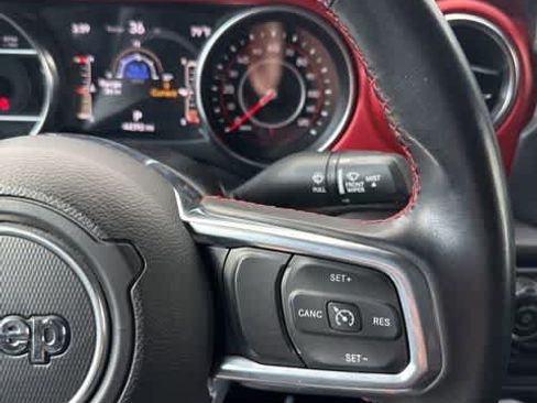 Used 2022 Jeep Wrangler Unlimited Rubicon AWD/4WD image 14