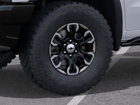 New 2026 Chevrolet Silverado 1500 ZR2 AWD/4WD image 9