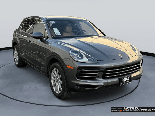 Used 2021 Porsche Cayenne AWD/4WD image 3