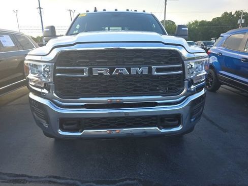 Used 2023 RAM 3500 Tradesman AWD/4WD image 2
