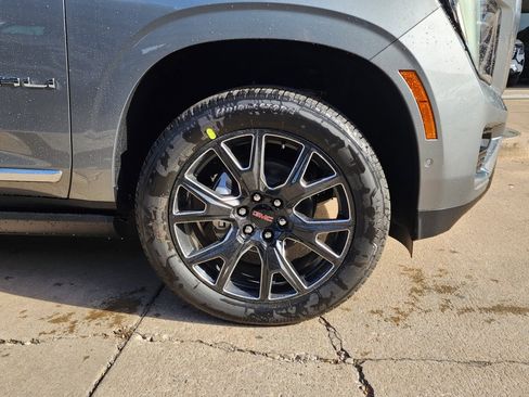 New 2026 GMC Yukon Denali w/ Denali Reserve Package image 63