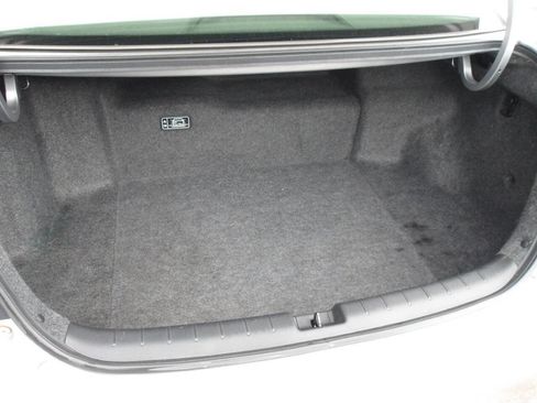 Used 2017 Honda Accord EX-L image 30