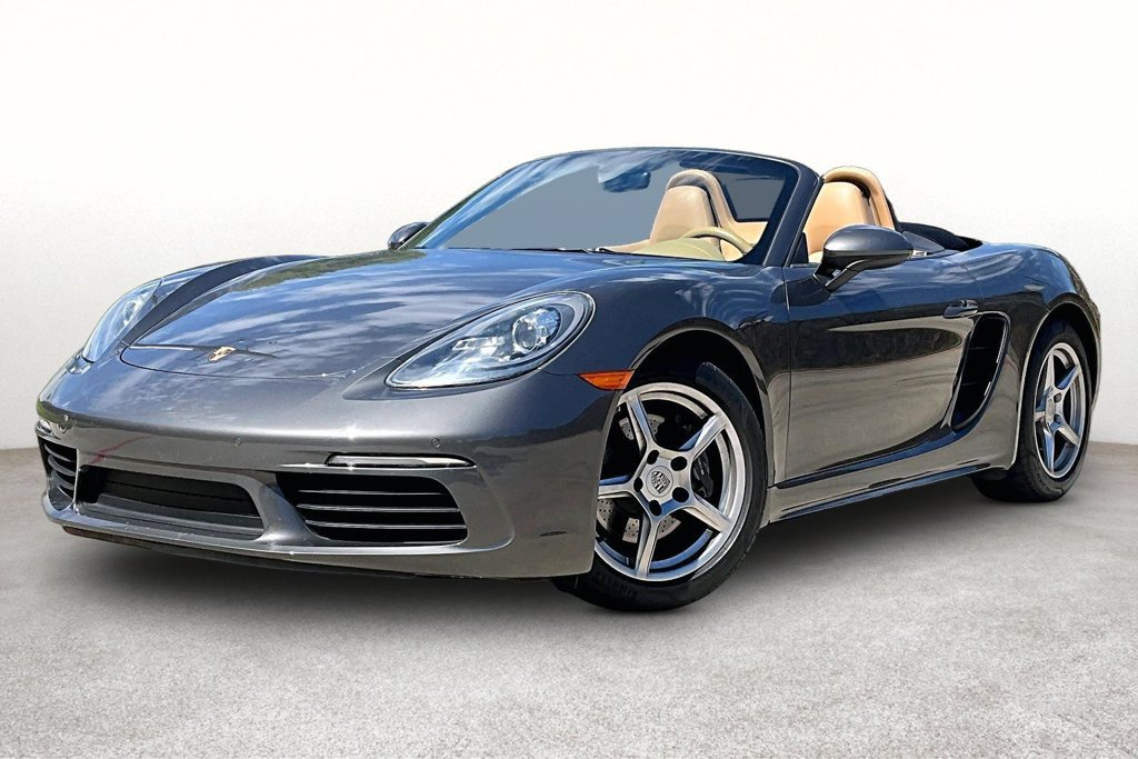 Used 2017 Porsche 718 Boxster RWD image 15