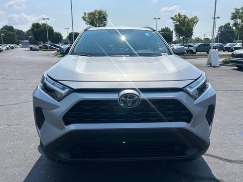 Used 2024 Toyota RAV4 XLE FWD image 2