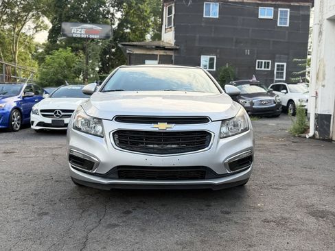 Used 2015 Chevrolet Cruze LT FWD image 16