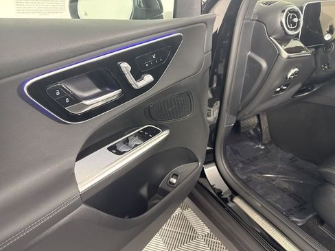 New 2026 Mercedes-Benz GLC 300 GLC 300 image 23