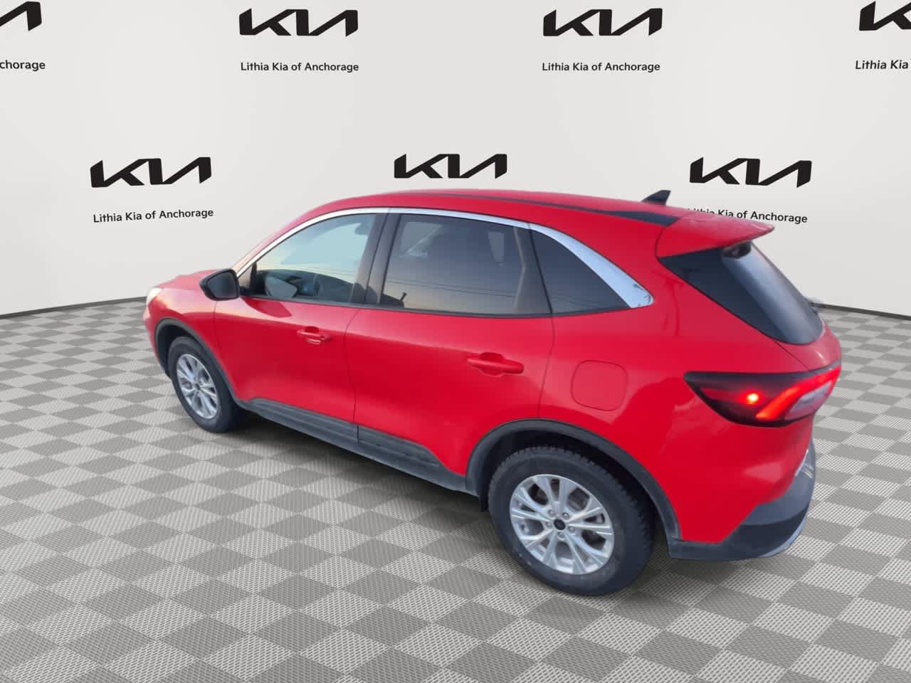 Used 2024 Ford Escape Active AWD/4WD image 6