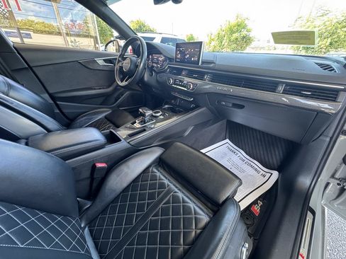Used 2019 Audi S4 Premium Plus w/ Premium Plus Package AWD/4WD image 14