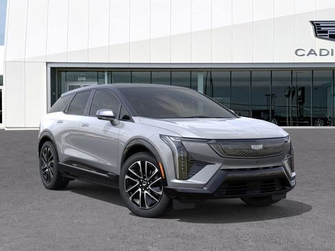 New 2026 Cadillac Optiq Sport 1 image 31