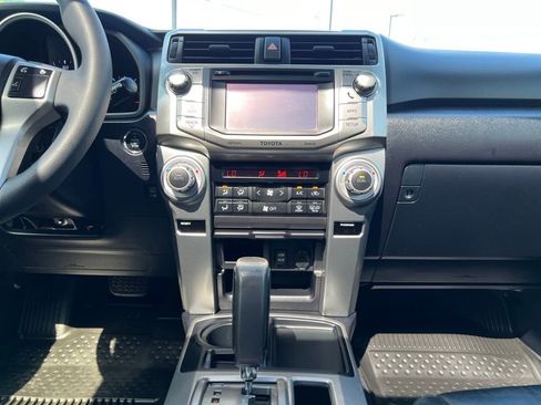 Used 2013 Toyota 4Runner Limited image 25