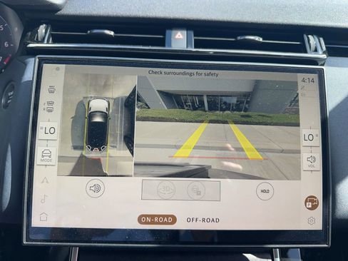 Used 2025 Land Rover Range Rover Velar Dynamic SE AWD/4WD image 22