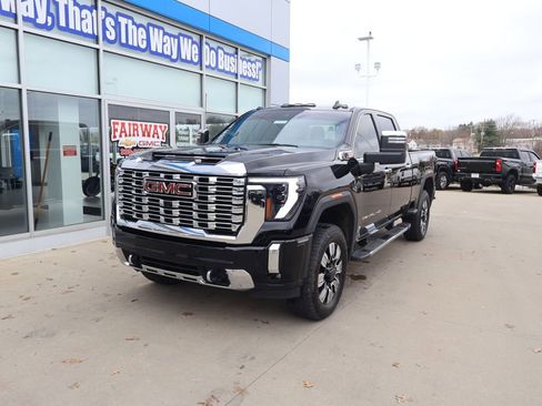 Used 2024 GMC Sierra 2500 Denali w/ Denali Reserve Package image 6
