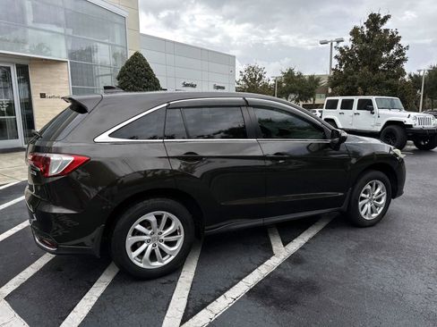 Used 2016 Acura RDX FWD image 2