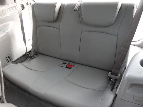 Used 2005 Toyota Highlander Limited AWD/4WD image 52