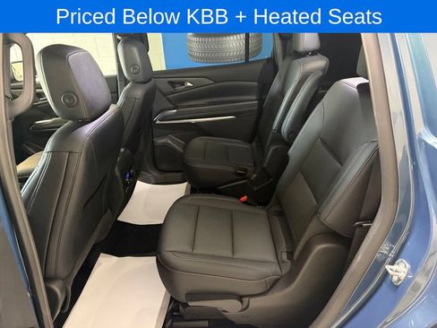 Used 2024 Chevrolet Traverse LT AWD/4WD image 15