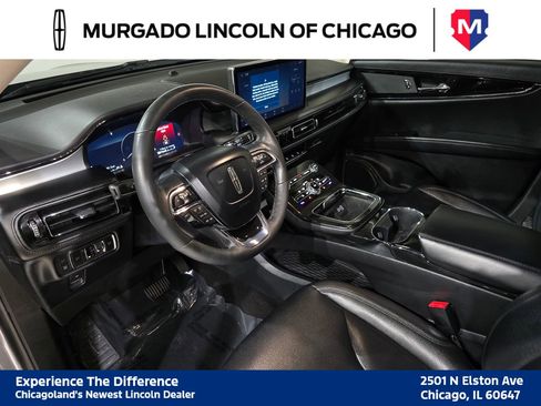 Used 2021 Lincoln Nautilus AWD image 17