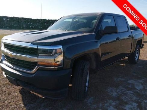 Used 2018 Chevrolet Silverado 1500 W/T AWD/4WD image 2