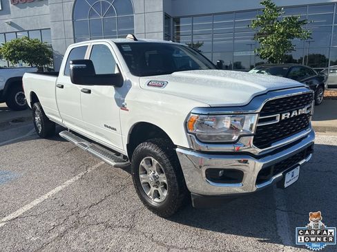 Used 2024 RAM 3500 Big Horn AWD/4WD image 6