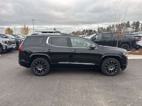 Used 2023 GMC Acadia Denali image 7