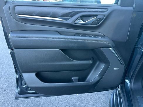 Used 2022 GMC Yukon XL Denali image 18