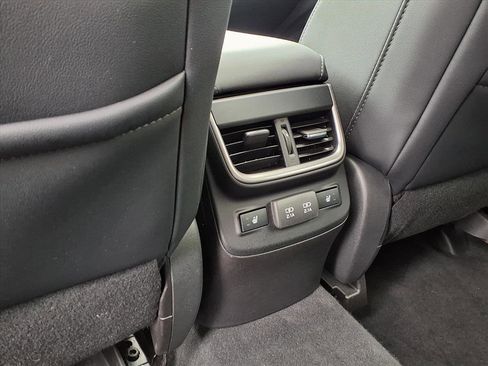 Used 2022 Subaru Outback Limited XT image 30