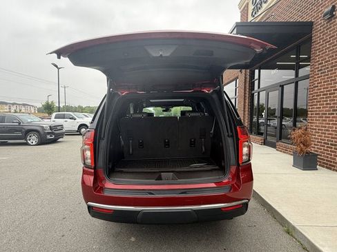 Used 2021 Chevrolet Tahoe LT w/ Rear Media and Nav Package AWD/4WD image 13