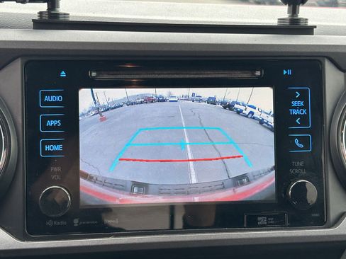 Certified 2019 Toyota Tacoma TRD Off-Road w/ Technology Package image 20