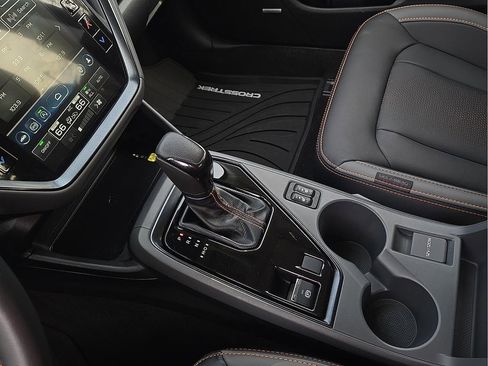 Certified 2025 Subaru Crosstrek 2.5i Limited w/ Popular Package #3A image 21