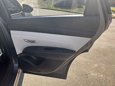 New 2025 Hyundai Tucson SEL image 16