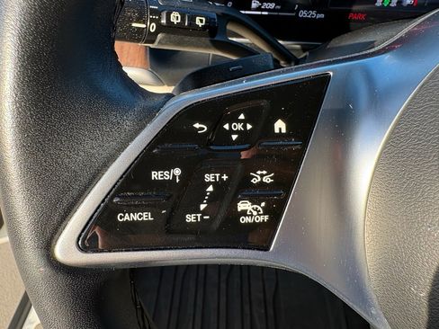 Used 2023 Mercedes-Benz GLC 300 4MATIC image 14