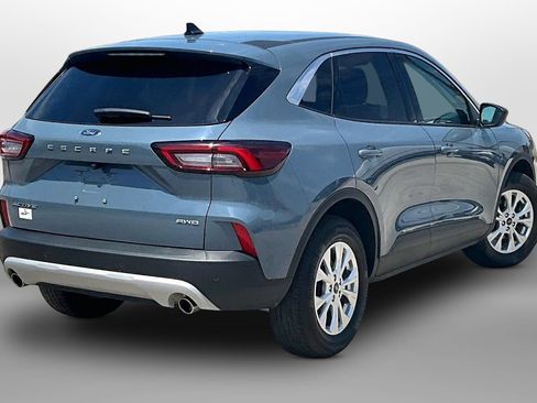 Used 2023 Ford Escape Active w/ Tech Pack #1 AWD/4WD image 11