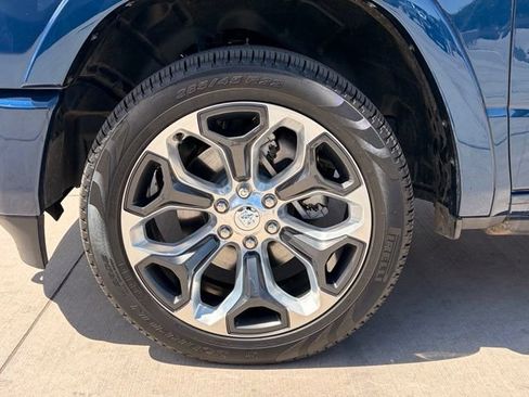 Used 2024 RAM 1500 Limited AWD/4WD image 5