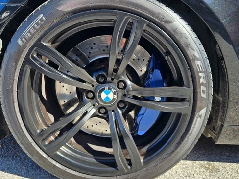 Used 2013 BMW M5 image 9