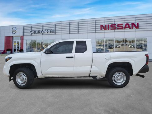 Used 2025 Toyota Tacoma SR RWD image 8