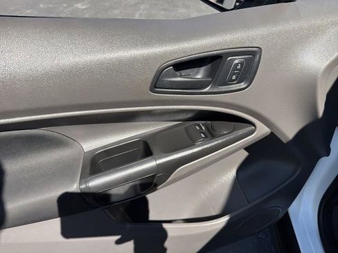 Used 2020 Ford Transit Connect XL image 14