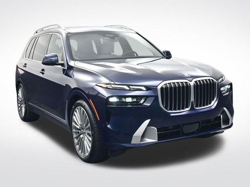 New 2026 BMW X7 xDrive40i image 2