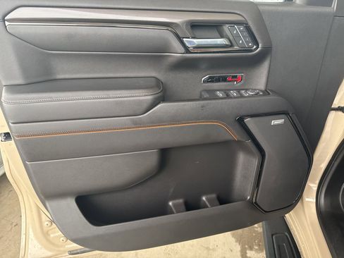 Used 2023 GMC Sierra 1500 AT4 w/ Technology Package image 16