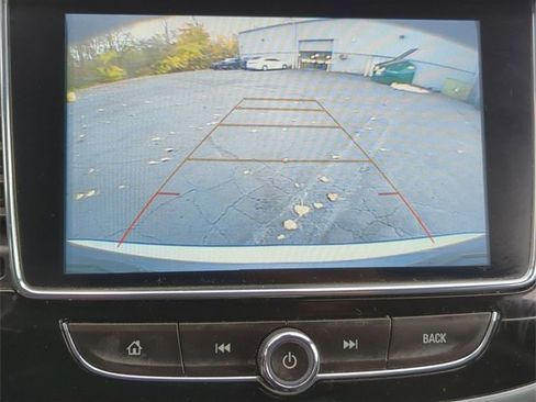 Used 2020 Buick Encore Preferred image 14