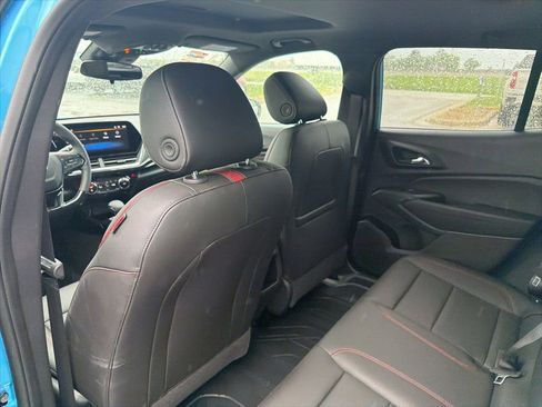 New 2026 Chevrolet Trax RS w/ Sunroof Package FWD image 13