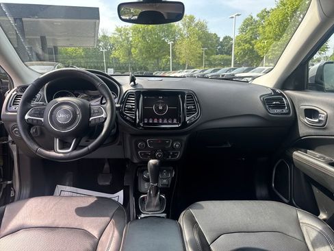 Used 2018 Jeep Compass Limited AWD/4WD image 20