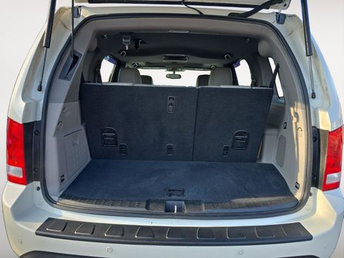 Used 2015 Honda Pilot Touring image 14